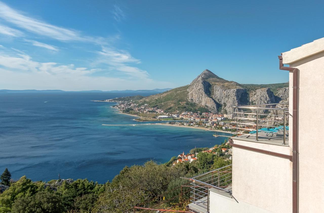 Pikolo Apartments Omis Tice Exteriér fotografie